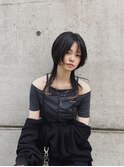 暗髪ウルフレイヤー20代30代