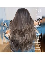 ジュリアンマーラ(Julien Mara) 韓国風ロング/顔周りレイヤー/ツヤ感ウェーブ/ショコラブラウン