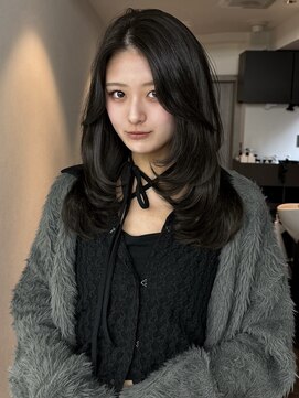 アイヴァン(AIVAN) ミディアムレイヤー オリーブベージュ まとまりレイヤーiii