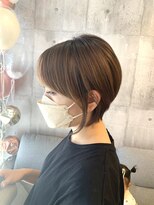 フリージア美容室 大人ショート