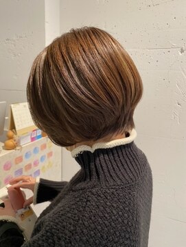 トラスト(TRUST) ショートボブ