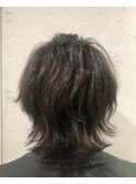 外ハネウルフスタイル