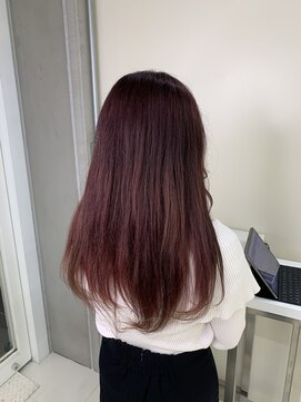 アライブ ハラジュク(ALIVE harajuku) 春に大人気ピンクカラー