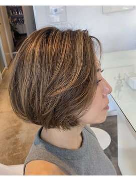 アージェガーデン(AGEE GARDEN) ハイライトベージュカラー