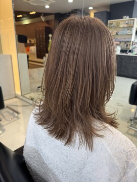 シャンプーボーイエイムス(SHAMPOO BOY aims) ベージュカラー