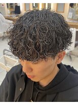 ゼンコー アオヤマ(ZENKO Aoyama)&nbsp;ツイストスパイラルシャドウパーマ波巻き黒髪