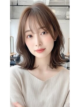 ノイエ 原宿 北参道(NoIE) ミディアムレイヤーハッシュカットダークグレーココアブラウン