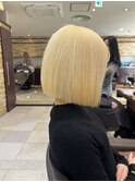 ボブ/レイヤー/抜きっぱなしブリーチ