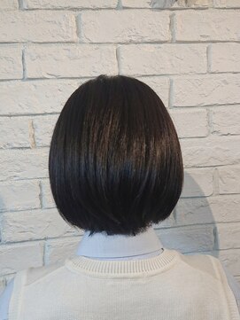 ヘアークリアー 蕨 ツヤボブ
