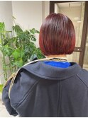 赤髪ボブ