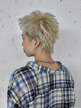 レコ 渋谷(LECO) スパイキーショートは背中がいい