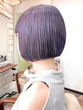メロウ 神戸三宮(mellow) 前下がりボブ / ラベンダーカラー