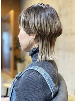 ビミュ(vimu)&nbsp;マッシュ感強めのウルフカット  [ショート/パーマ/三宮/元町]