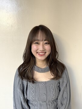 クンクンルーホーライシー(KUN KUN LU HO laishi) ベージュカラー