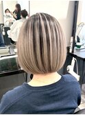外ハネボブ美髪ワイドバングショートレイヤーボブ