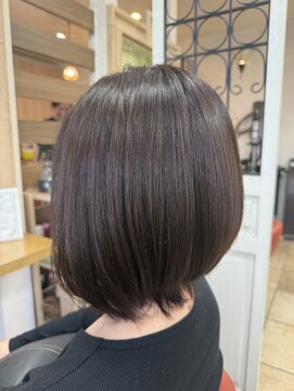 フェルーナ(FeRuna) 伸ばしかけショート