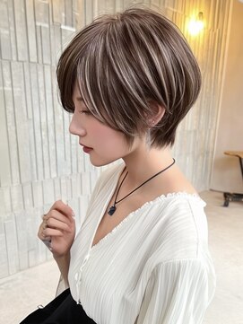 ディモアンド 表参道(Dimo&) カット/ホワイトグレージュ/レイヤーカット/チェリーブラウン