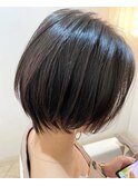 ショートボブ