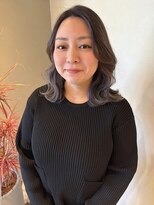 リベラル(liberal) 立体感ハイライト グレージュ ミディアムレイヤー【20代/30代】