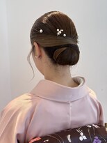 ビファインクーアヴェダ(Be fine coo AVEDA)&nbsp;結婚式ヘアセット　着物　タイトシニヨン　お団子アレンジ/