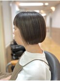 まとまる大人のコンパクトボブ