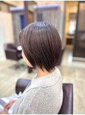 ナチュラルブラウンカラー/ショートレイヤースタイル