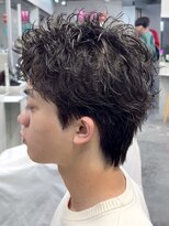 フィフス 大分(fifth)&nbsp;大分スパイキーパーマメンズカットスパイキーショート刈り上げ