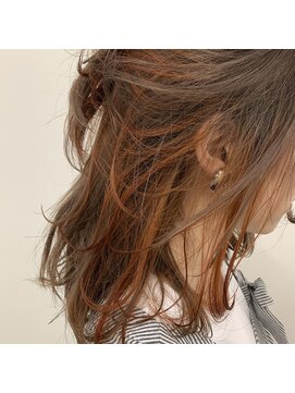 キー(kii) インナーカラーオレンジ　暖色　福岡　天神　薬院　20代