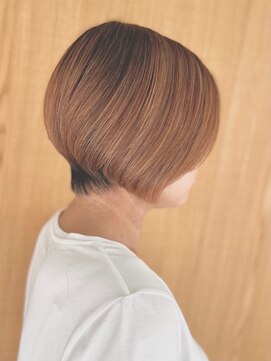 アクティフ(actif) 名古屋の美容室actif ミセス 抜け感 丸みショート イメチェン