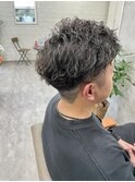【短髪アップバング】2ブロ×七三×スパイラルパーマ