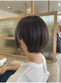 コンパクトショート×ベージュブラウン×30代