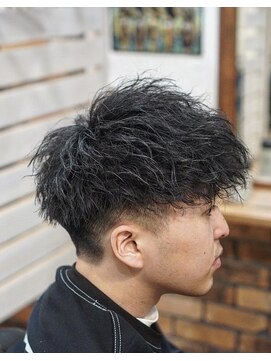 ヴェルゴ(vellgo) ツイストスパイラルパーマ×ショート