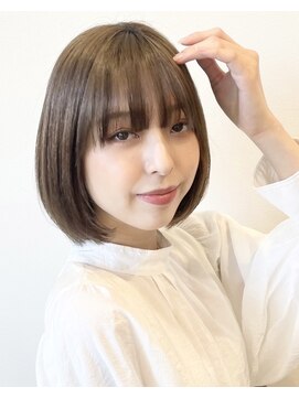 アイ(I.) 【 Ｉ. 】小顔　内巻きボブ　ボブ 30代40代　ショート　川口