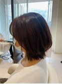 モノトーンカラー/透明感/外ハネ/くびれボブ/ミディアムレイヤー