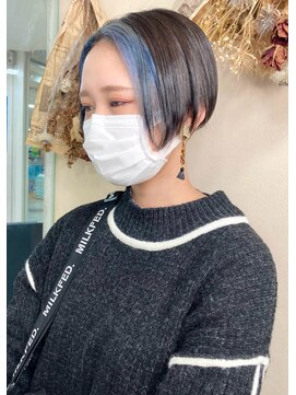 ソソ(soso) 【soso 伊勢田】ショート×デザインカラー【横浜/ブリーチ】