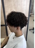 メンズ波巻きスパイラルパーマ刈り上げマッシュ