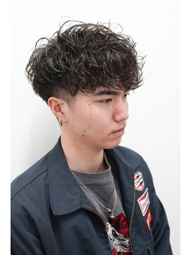 カーウォッシュバーバー(CARWASH BARBER) メンズカット韓国マッシュスペインカールブルーブラック0403