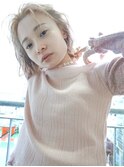ブロンドカラー　ピンクベージュ　ハイトーンカラー