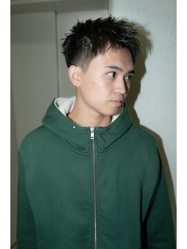 ウェルネス(Wellness) 刈り上げスパイキーショート