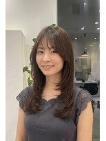 トレ(tre.)&nbsp;髪質改善 レイヤースタイル 大人可愛い