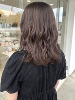 ヒビカ(HIBIKA) 立体感ニュアンスウェーブセミロング