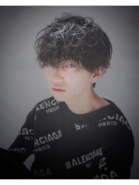 シン(syn) クラウドマッシュセミウエット ビジカジ マット 無造作ショート