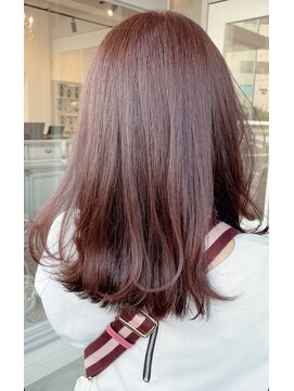 アルト(ALTO) 小顔大人可愛い秋冬外ハネピンクブラウンミディ20代30代40代