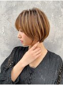 ボブカーキグレージュマッシュショート大人かわいい