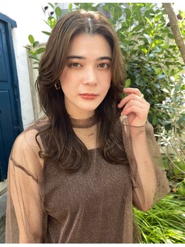 ベル 銀座5丁目店(Belle) 【上品】大人女性に似合うセンターパート