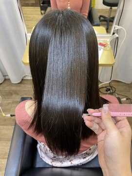 イオエ(ioe) 黒髪/ボブルフ/ネビージュ/小顔/ワンレン/髪質改善/グレージュ