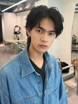 ポーチバイハニー オモテサンドウ(PORCH by HONEY omotesando) フェザーパーマセンターパートブルーブラック韓国マッシュ黒髪3