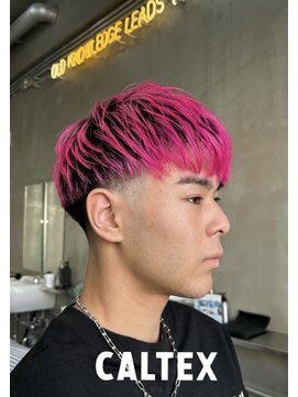 カルテックス(CALTEX) ビビットカラー×メンズカジュアル