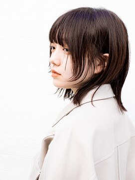 アマリス(Amaris) ウルフカット20代/30代/40代/庭瀬