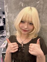 キング 高槻(K!ng) ハイライトカラーミルクティーベージュレイヤーカット